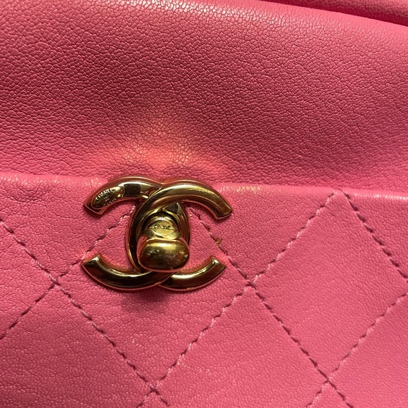 ❌SOLD CHANEL camera bag, AUTHENTIC❌SOLD - Picture 12 of 16